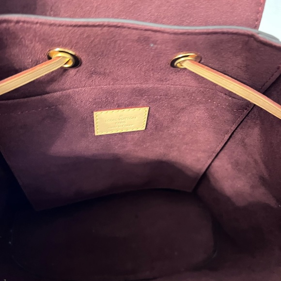 Authentic Louis Vuitton Montsouris PM Backpack Brown Damier - Picture 3 of 6